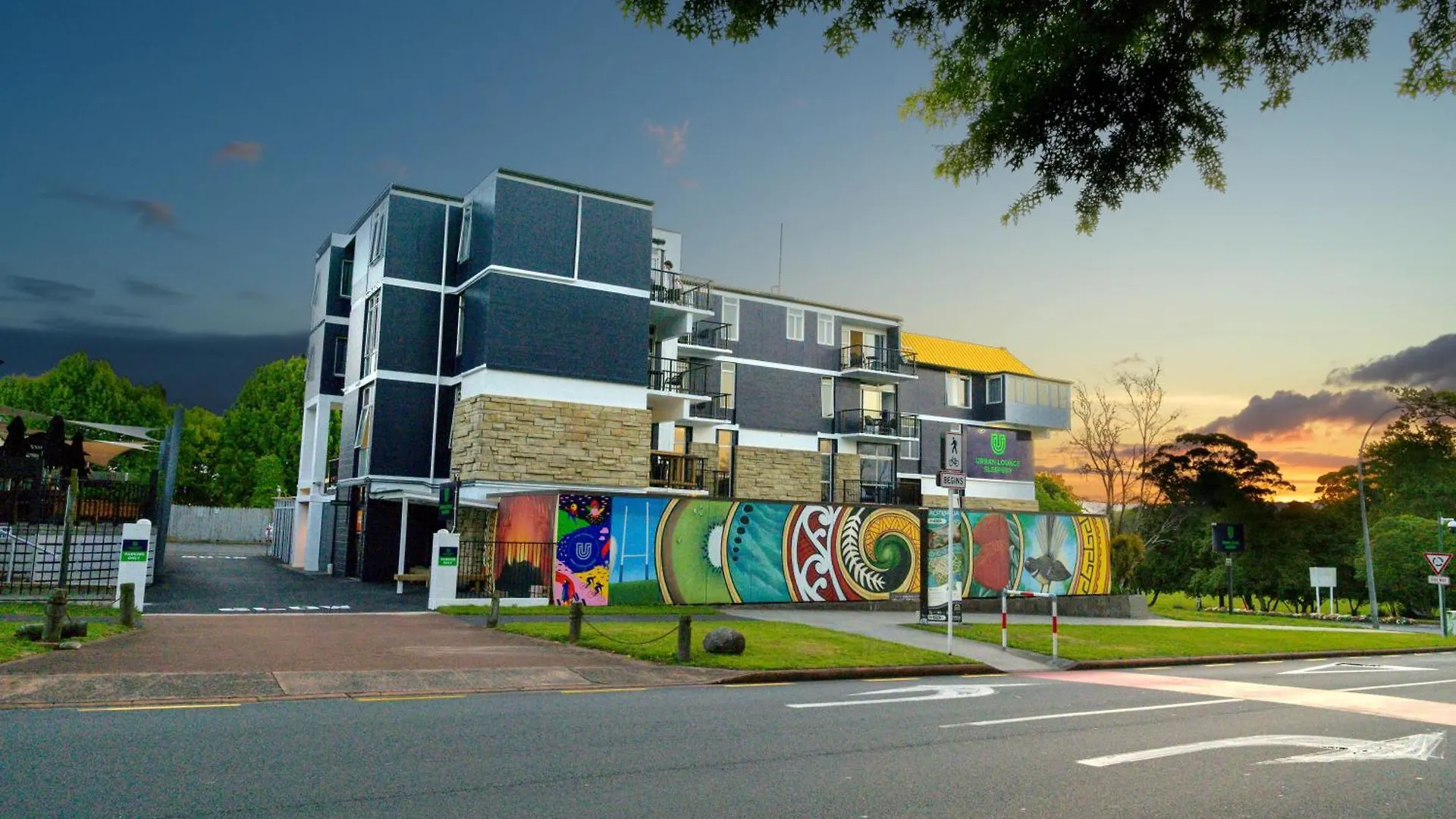 Urban Lounge Sleepery Hotel Rotorua